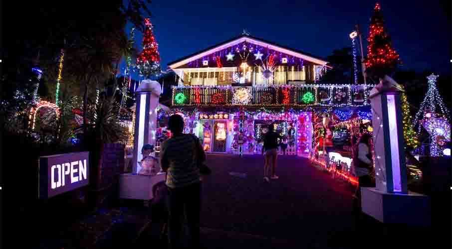 Here's where you can see the best Christmas light displays around NZ