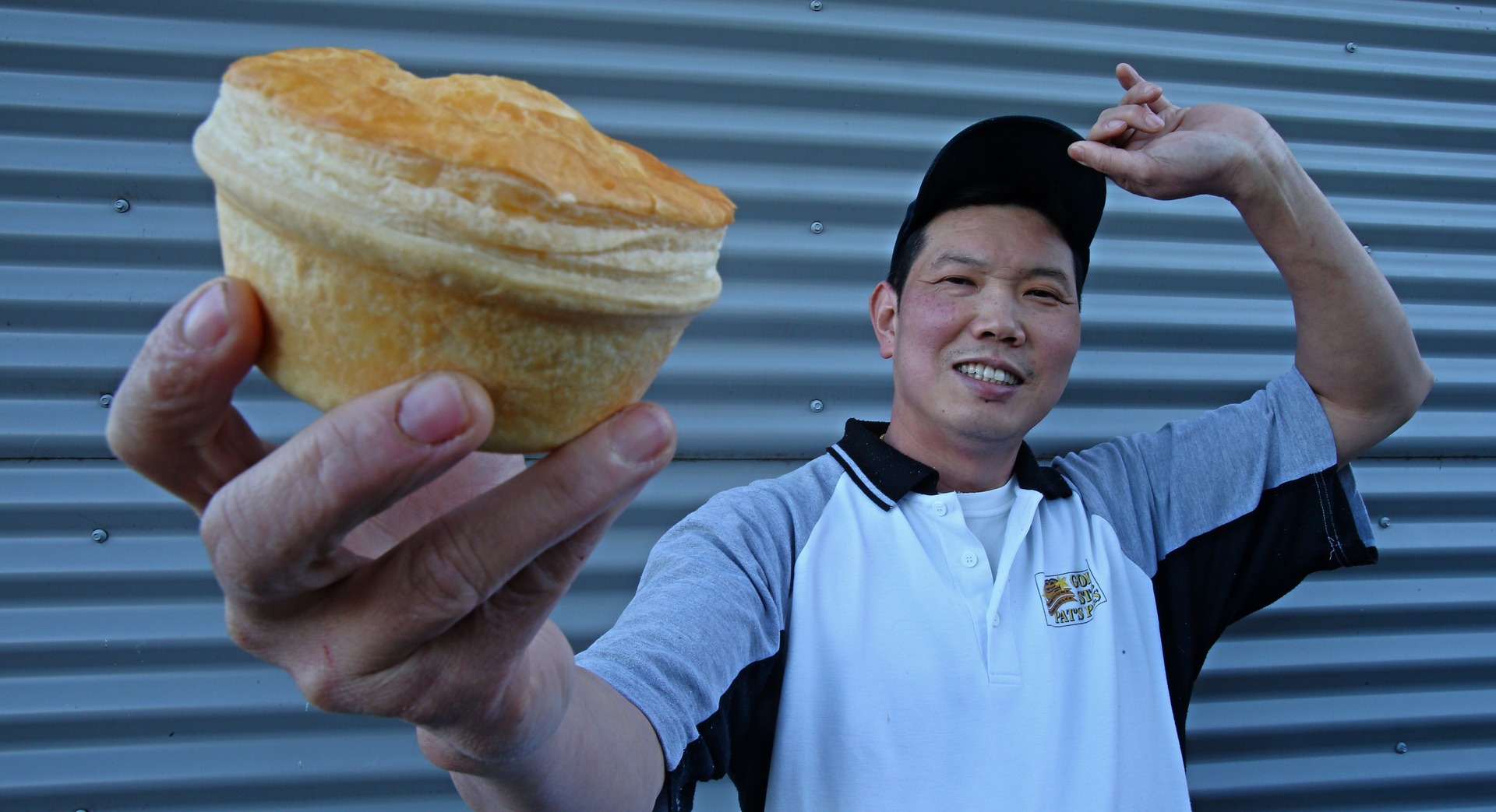 Tauranga baker top NZ pie maker again
